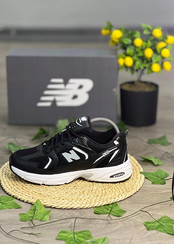 NEW BALANCE 530