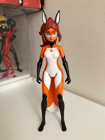 Miraculous Rena Rouge ve Adrien