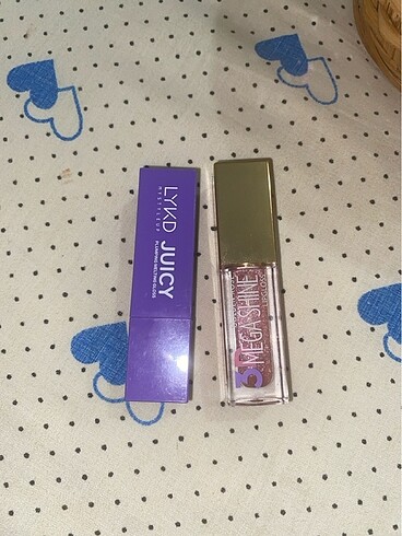 Lip gloss