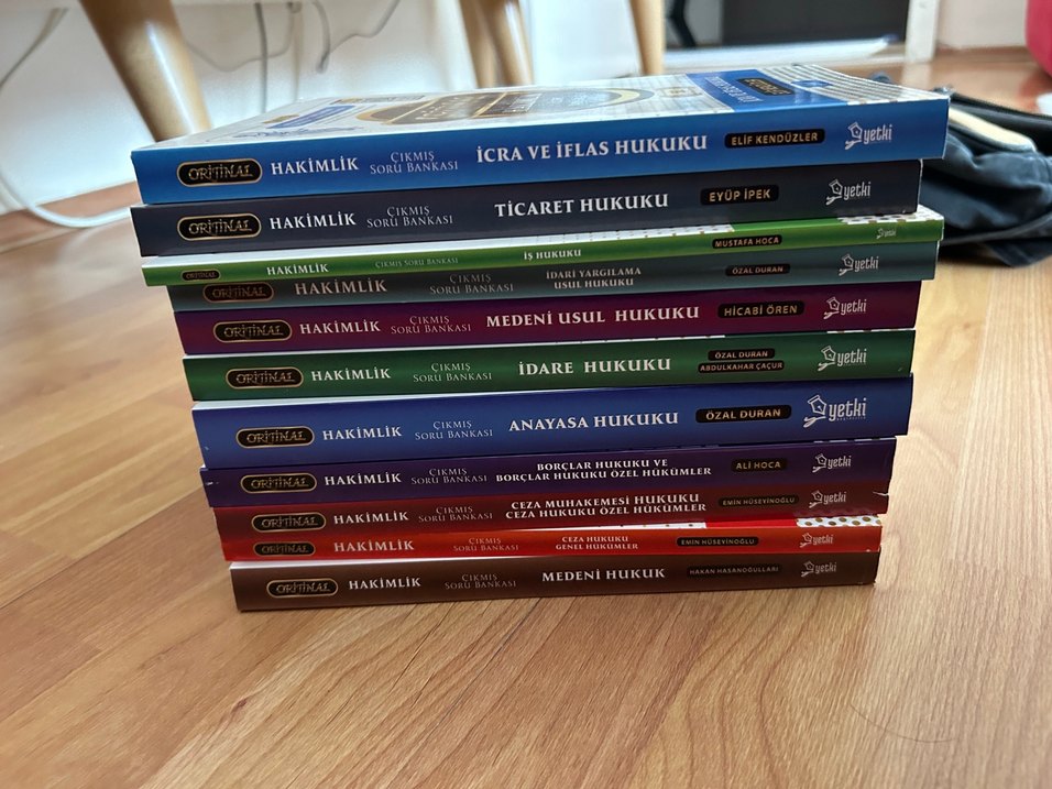 Hakimlik Çıkmış Soru Bankası Seti - Hukuk Kitapları - Görsel 3