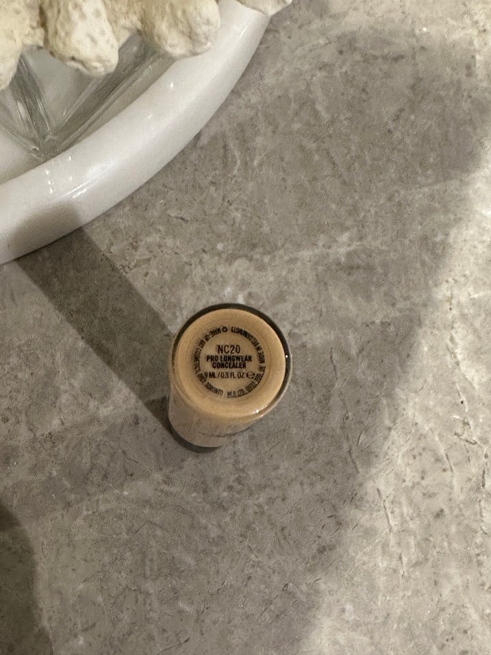 MAC Pro Longwear Kapatıcı NC20 0 ÜRÜN - Görsel 2