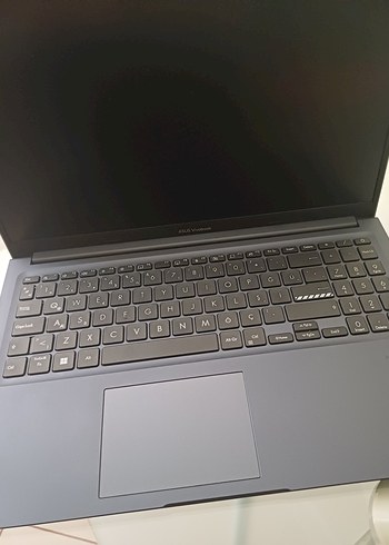 Asus Siyah ASUS VivoBook Dizüstü Bilgisayar 15x1502ZA-EJ1644