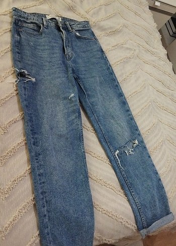 Kadın Mavi Yırtık Mom jeans