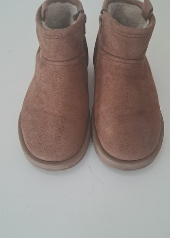 Zara bot 32 numara