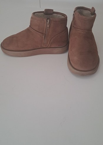 Zara Zara bot 32 numara