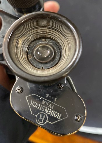 Koyu Altın Renkli Dürbün - Görsel 4