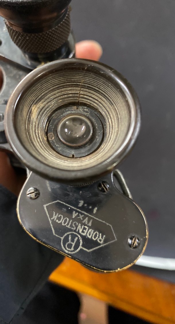 Koyu Altın Renkli Dürbün - Görsel 4