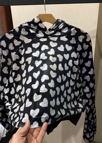 Kapüşonlu, düğmeli, uzun kollu kız bluzu - Görsel 4