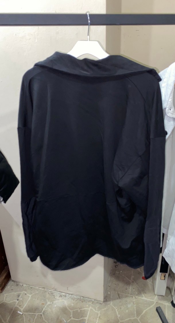 Siyah Fermuarlı Erkek Rüzgarlık - Görsel 2