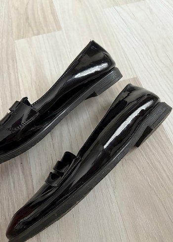 36 Beden Siyah Rugan Kadın Topuklu Loafer