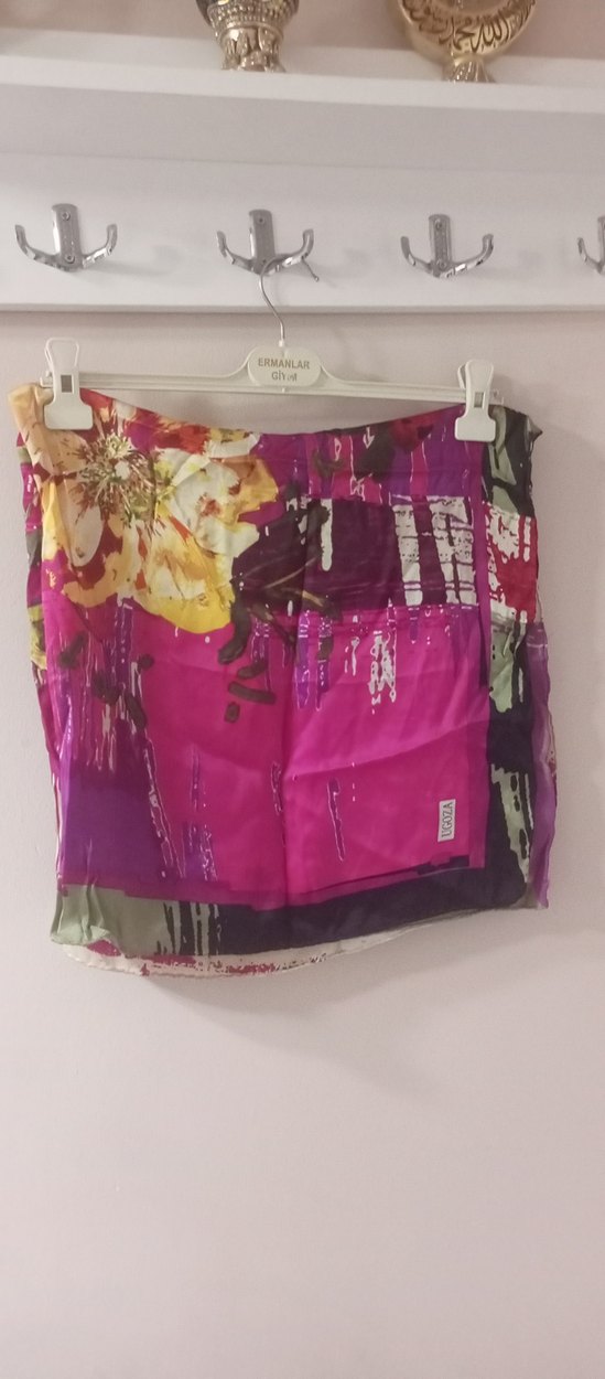 uguza ipek Desenli Kadın esarp - Görsel 2