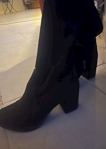 Siyah Süet Diz Üstü Stiletto Bot - Görsel 3