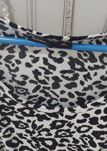 V Yaka Kemerli Gri Midi Elbise - Görsel 2