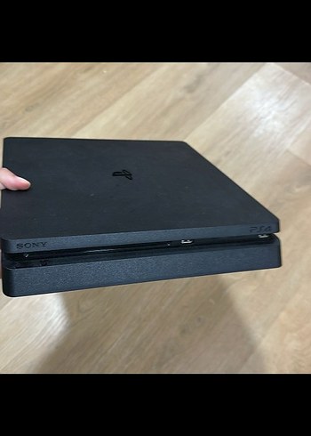 Sony PS4 Oyun Konsolu