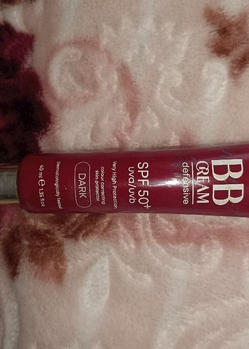 EliaMora Bordo Parlak BB Krem SPF 50+ - Görsel 4