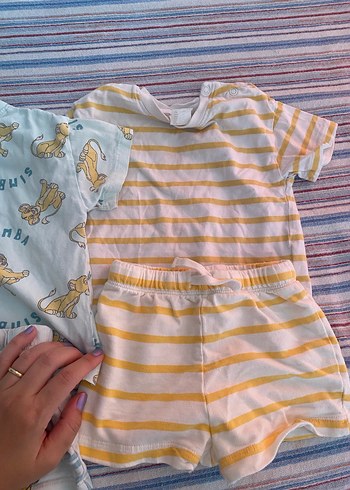 12-18 Ay Beden sarı Renk H&m Takımlar