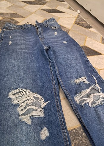 Kadın Gri Mavi Bol Kesim Yırtık Denim Jean