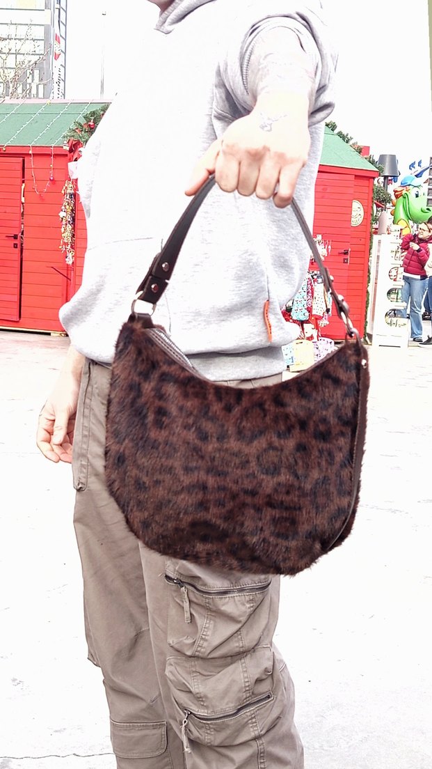 Kahverengi Leopar Desenli Kürklü Kadın Çanta(ıcı astarlı) - Görsel 2