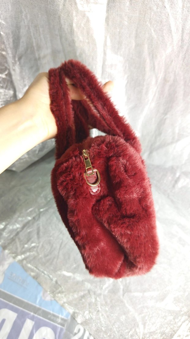 Bordo Peluş Kadın El Çantası - Görsel 2