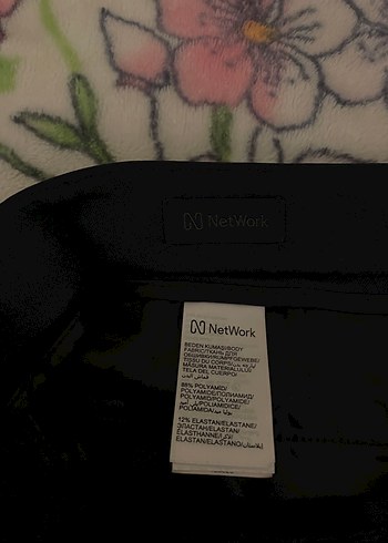 Siyah Midi Kumaş Kadın Pantolon - Görsel 4