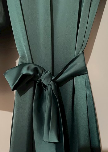 Uzun Kollu Koyu Yeşil Drapeli Kadın Elbise - Görsel 3