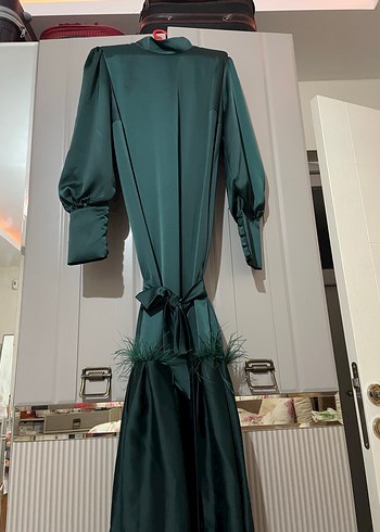 Uzun Kollu Koyu Yeşil Drapeli Kadın Elbise - Görsel 2