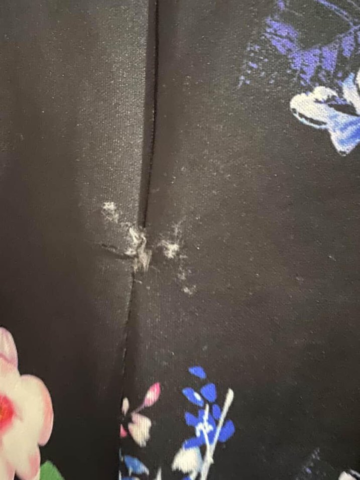 Çiçek Desenli Siyah Elbise - Görsel 3