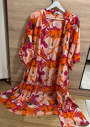 Trendyol & Milla Renkli Desenli Uzun Bohem Kadın Kimono