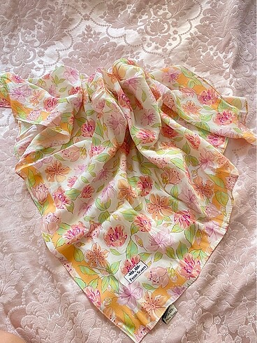Freshscarfs Desenli Eşarp