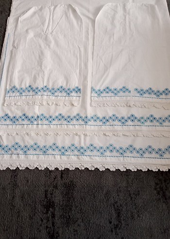 ESKİLERDEN KANAVİÇE İŞLEMELİ TAKIM (2 ETEK 2 KÜS YASTIĞI) - Görsel 5