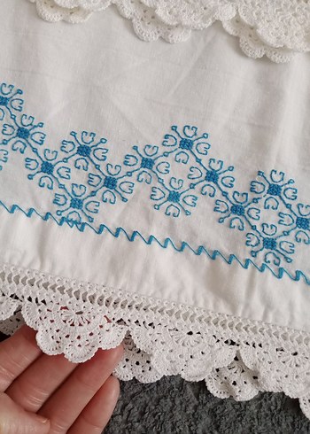 ESKİLERDEN KANAVİÇE İŞLEMELİ TAKIM (2 ETEK 2 KÜS YASTIĞI) - Görsel 9