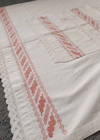 VİNTAGE KANAVİÇE İŞLEMELİ TAKIM (1 ETEK 1 UZUN YASTIK) - Görsel 3