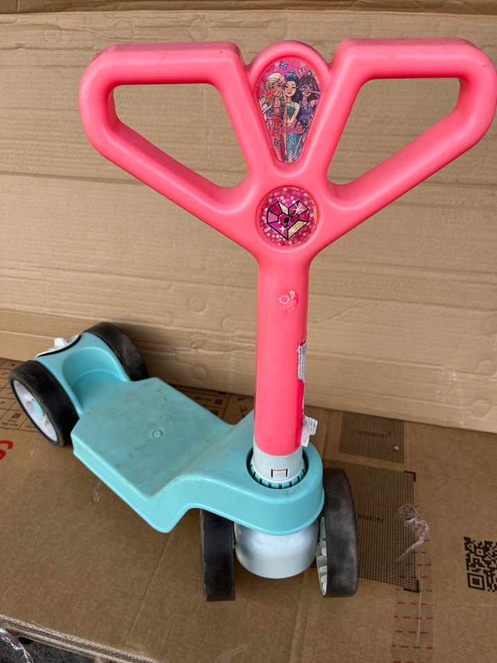Pembe Çocuk Scooter'ı - Görsel 2