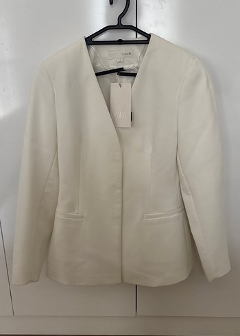 Zara Ekru V Yaka Vatkali Minimal Blazer