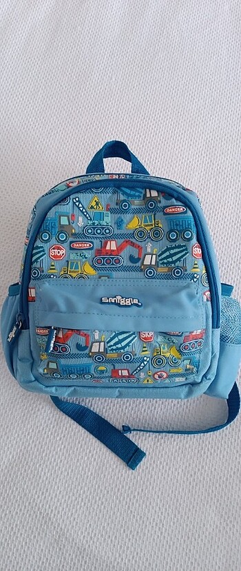 Smiggle canta