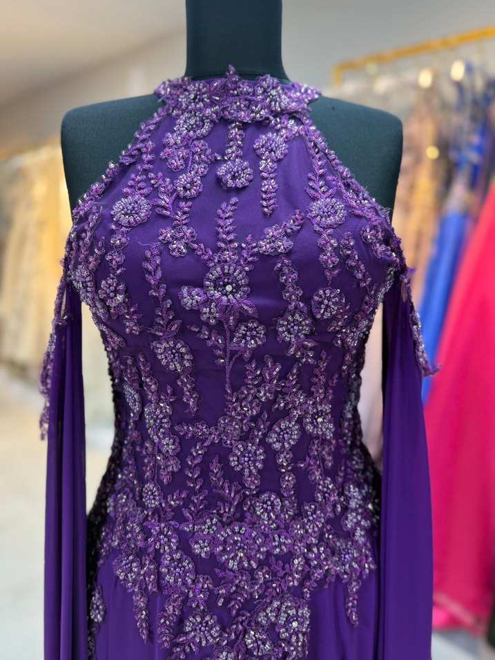 Mor Nakışlı Uzun Abiye Elbise - Görsel 2