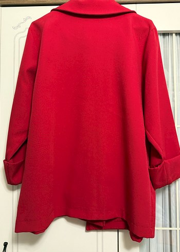 Kadın Kırmızı Düğmeli Midi Blazer Ceket - Görsel 4