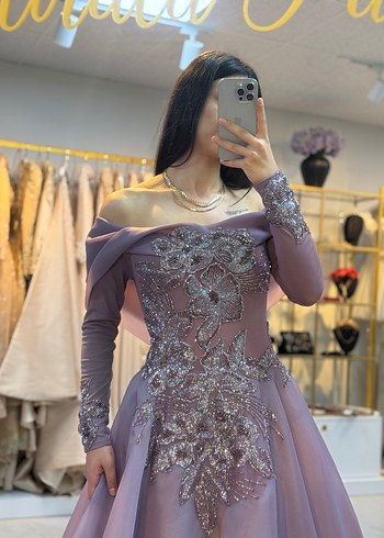 Mor İşlemeli Kayık Yaka Uzun Abiye - Görsel 3