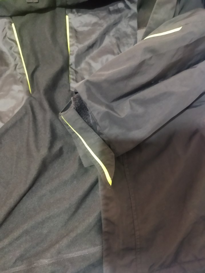 Erkek Siyah Uzun Kollu Fermuarlı Yağmurluk - Görsel 3