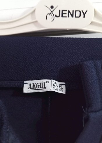 Diğer Düğmeli Lacivert Kadın Kumaş Pantolon