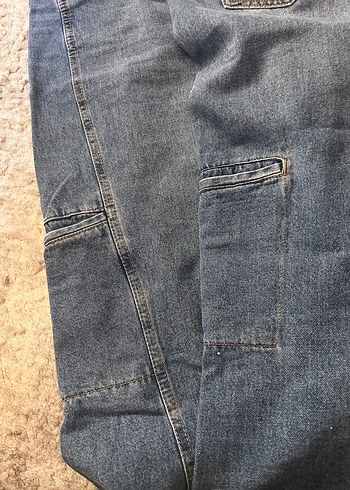 Düğmeli Gri Kadın Midi Kot Pantolon