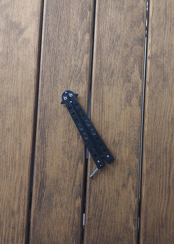 Siyah Kelebek Bıçak - Görsel 2