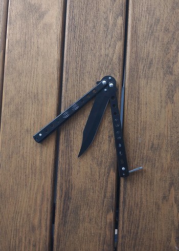 Siyah Kelebek Bıçak - Görsel 3