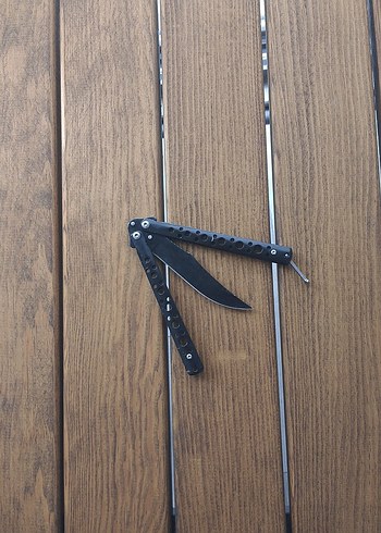 Siyah Kelebek Bıçak - Görsel 3