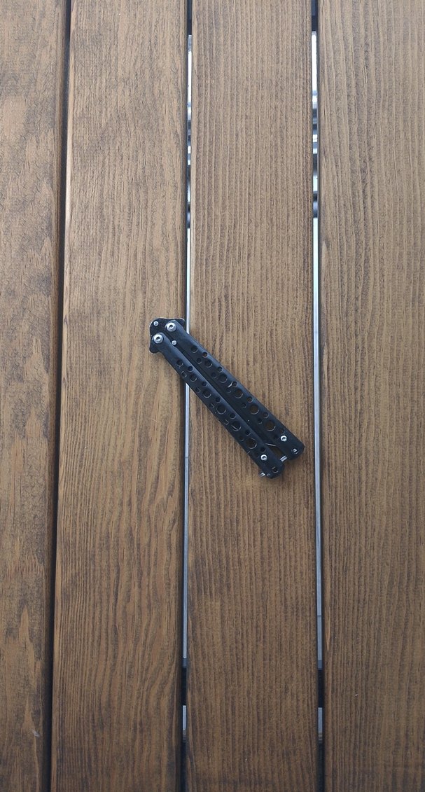 Siyah Kelebek Bıçak - Görsel 2