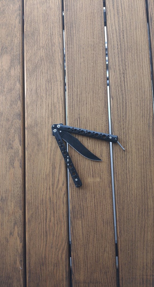 Siyah Kelebek Bıçak - Görsel 3