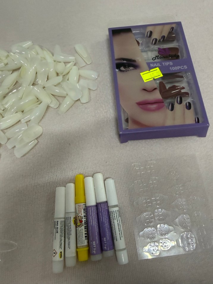 Takma tırnak seti yapıştırıcı ve nail artı dahil - Görsel 3