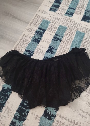 siyah dantelli mini üst