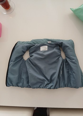 Zara 12-18 Ay Yeşil Erkek Çocuk Fermuarlı Yelek - Görsel 2
