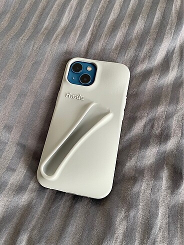 Rhode telefon kılıfı ile lip tiint